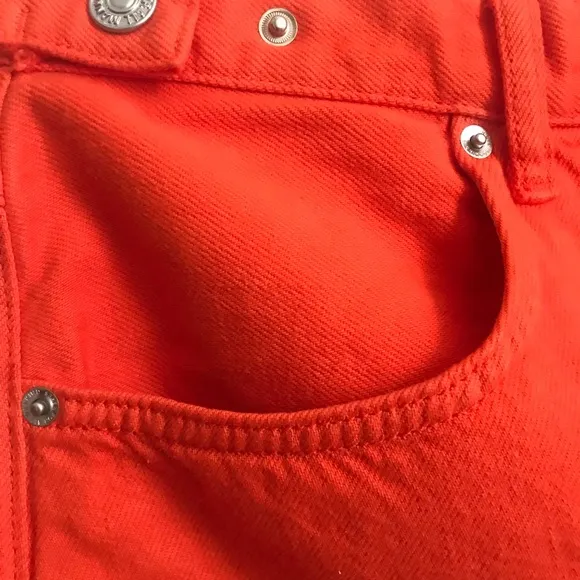 7 FOR ALL MANKIND Easy Ruby in Koi Short