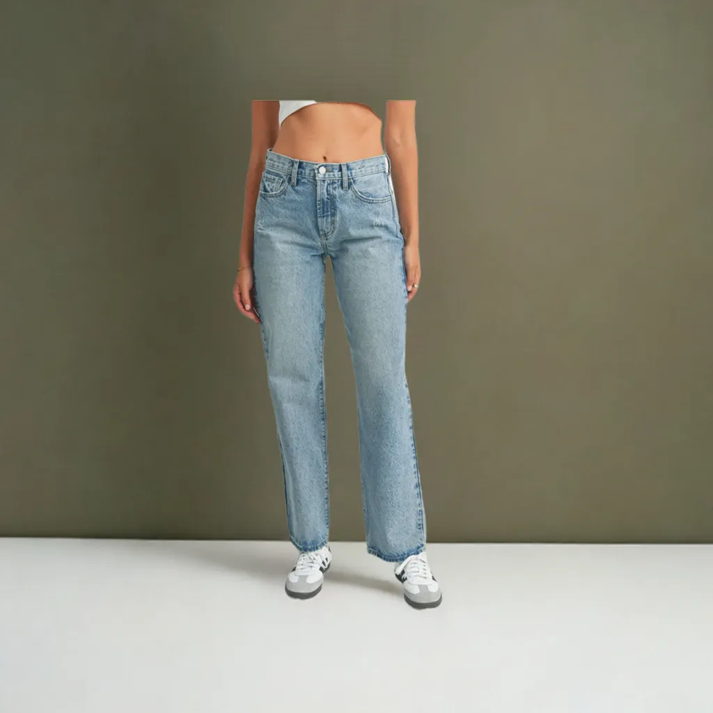 Adriana Jeans