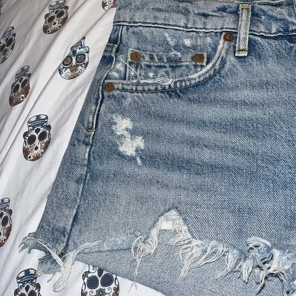 Agolde Jean shorts with some distressing size 24 excellent condition