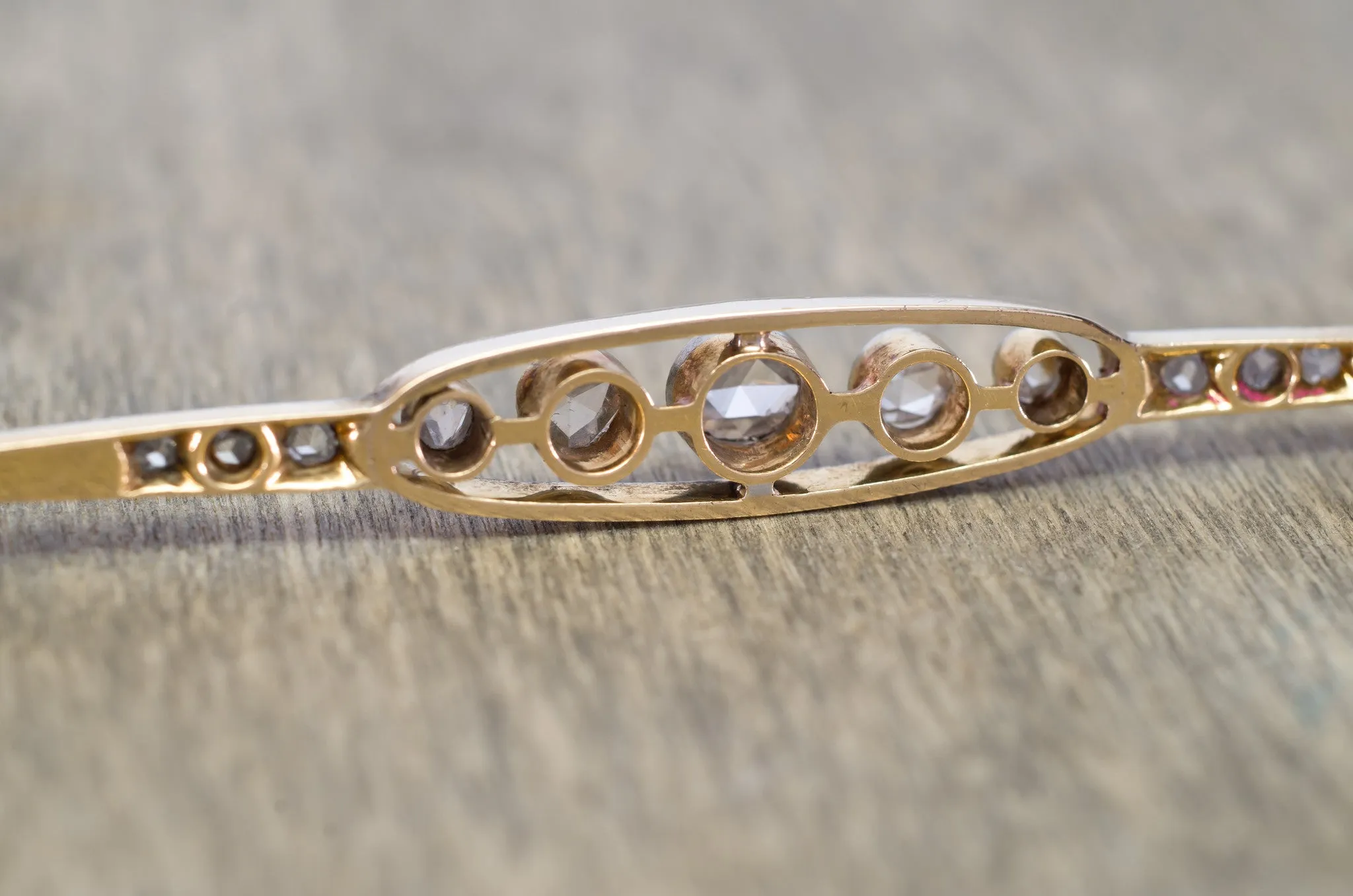 ANTIQUE ROSE CUT DIAMOND FRENCH YELLOW GOLD AND PLATINUM BROOCH
