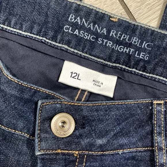 Banana Republic Classic Straight Leg Stretch Organic Cotton Jeans size 12Long