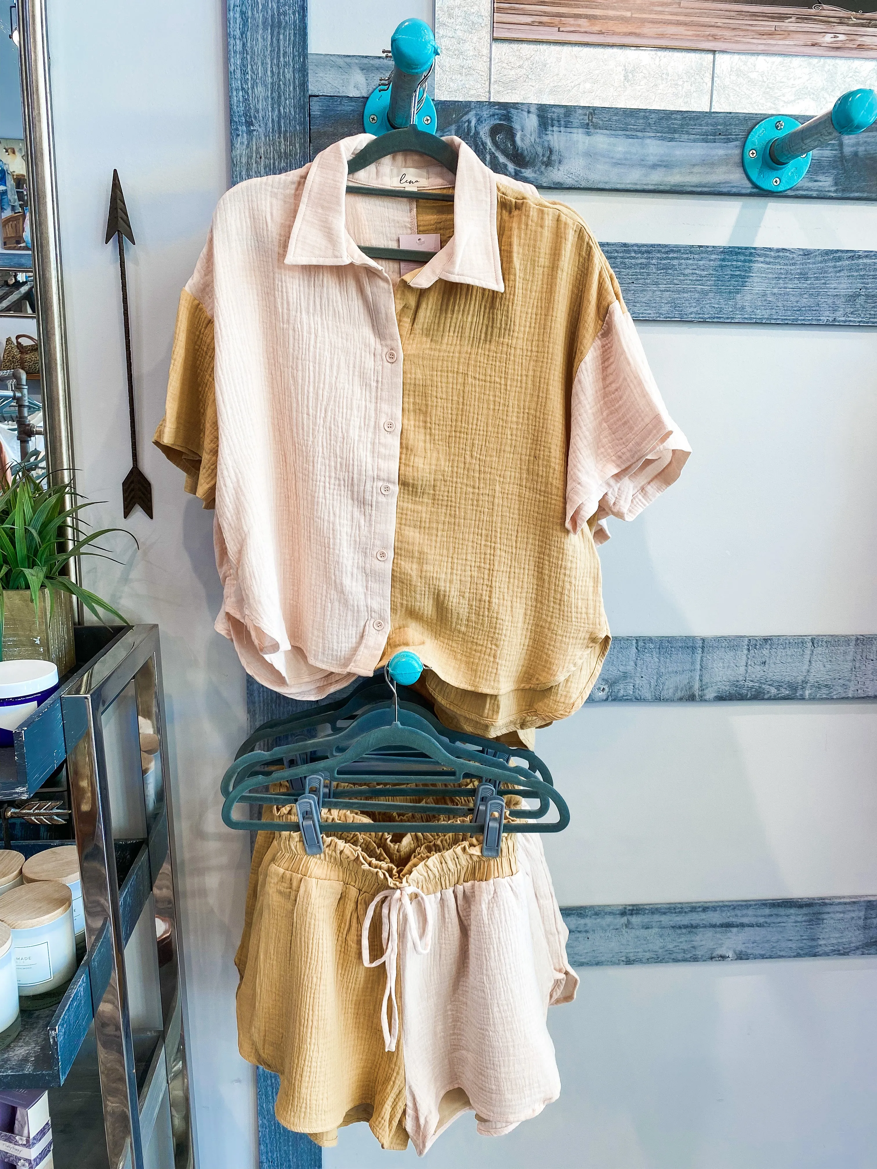 Bethany Beach Shorts - Ivory/Tan