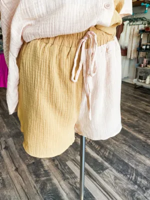 Bethany Beach Shorts - Ivory/Tan