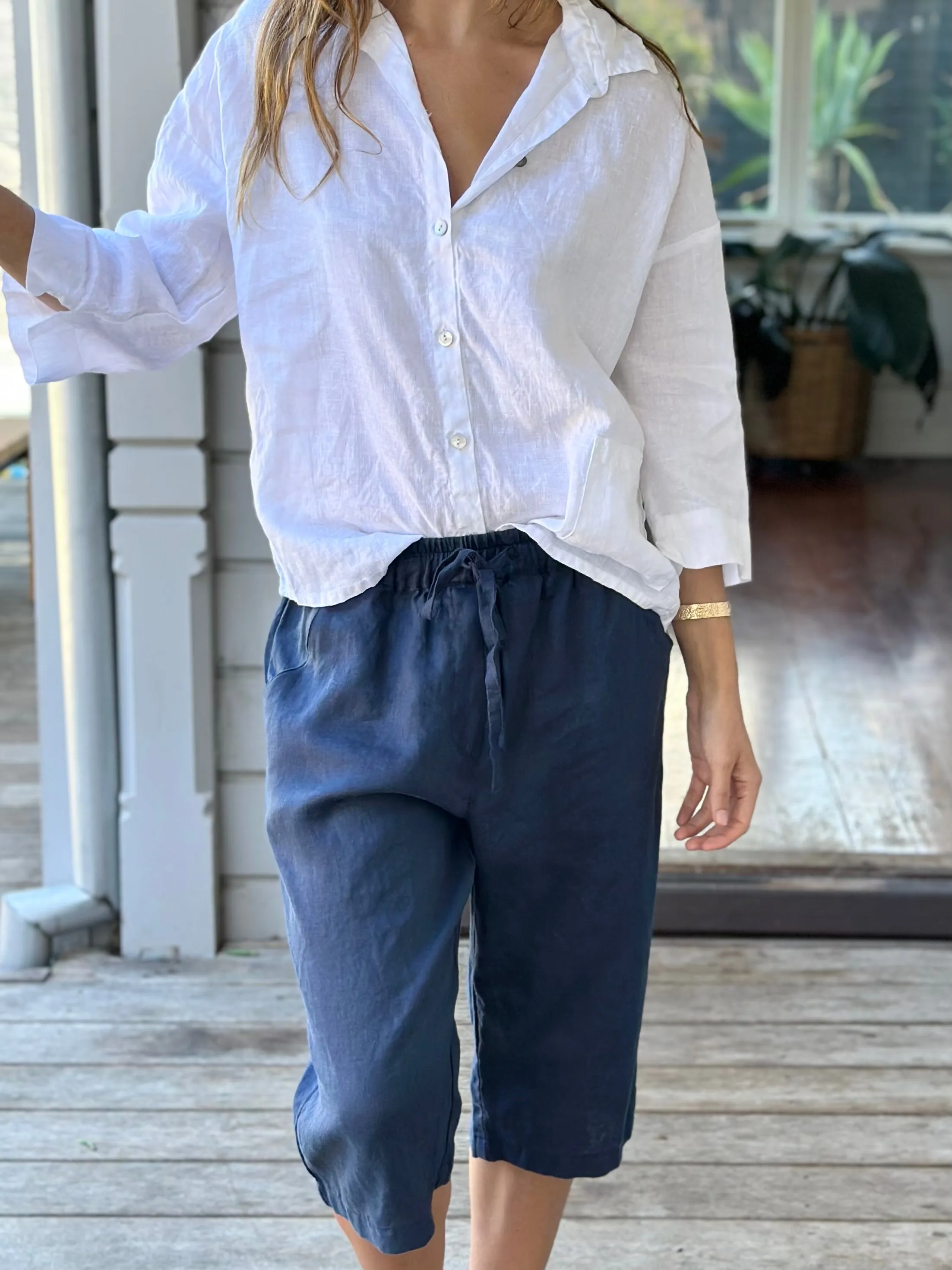 billy short - navy linen