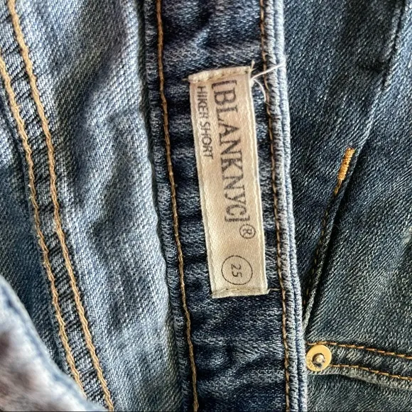 Blank NYC Embroidered Hiker Raw Hem Denim Short 25