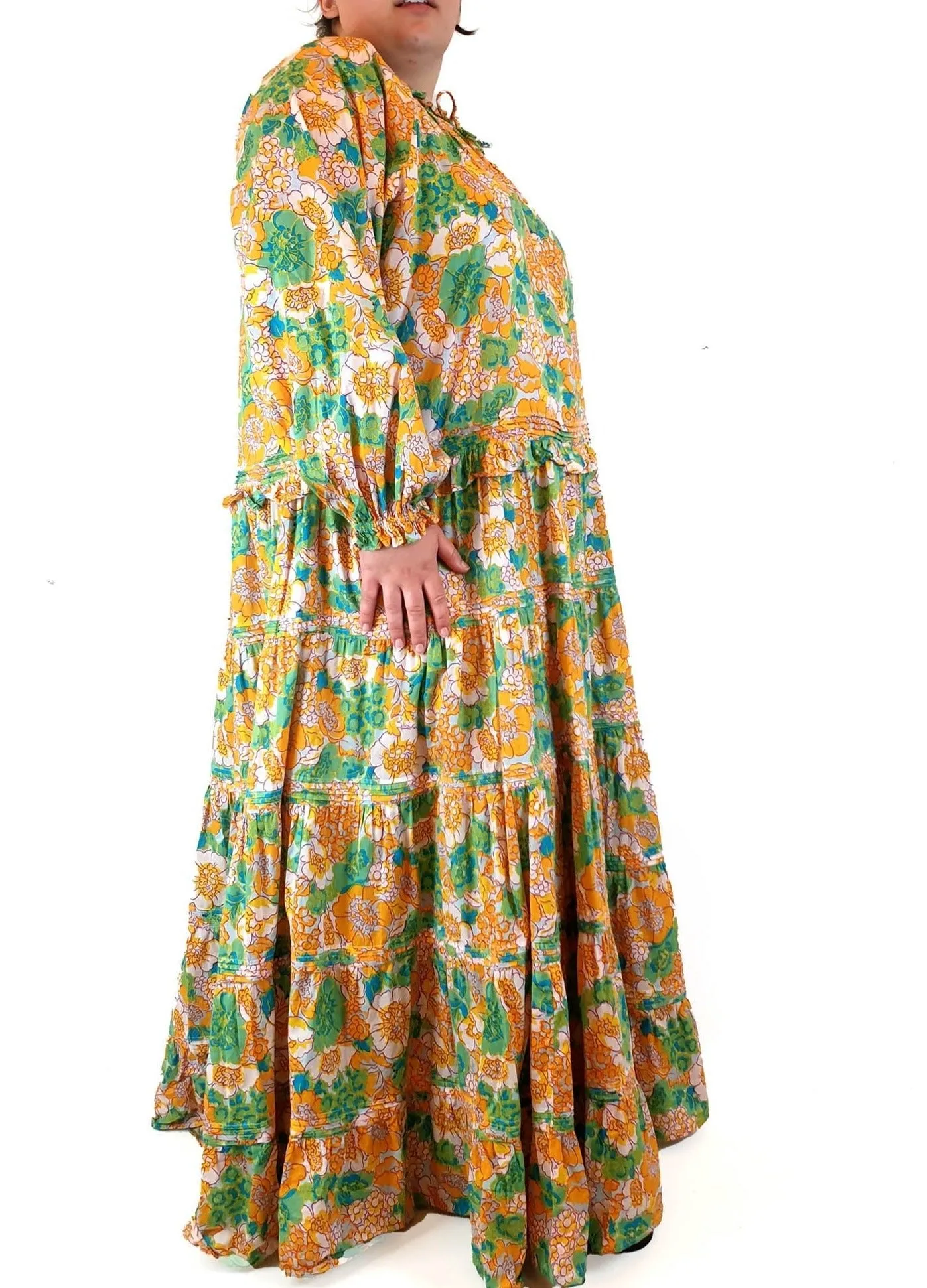 Bohemian Traders floral long sleeve maxi dress size 4XL