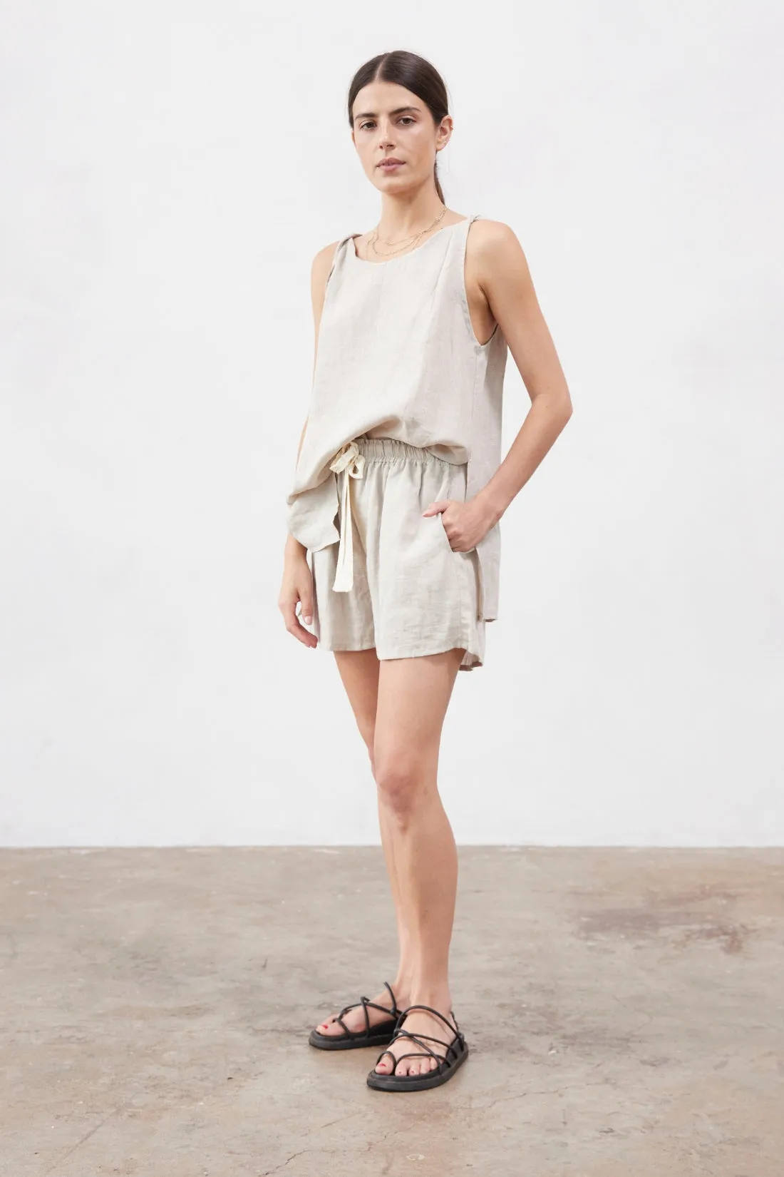 Burns Twist Linen Top Sand