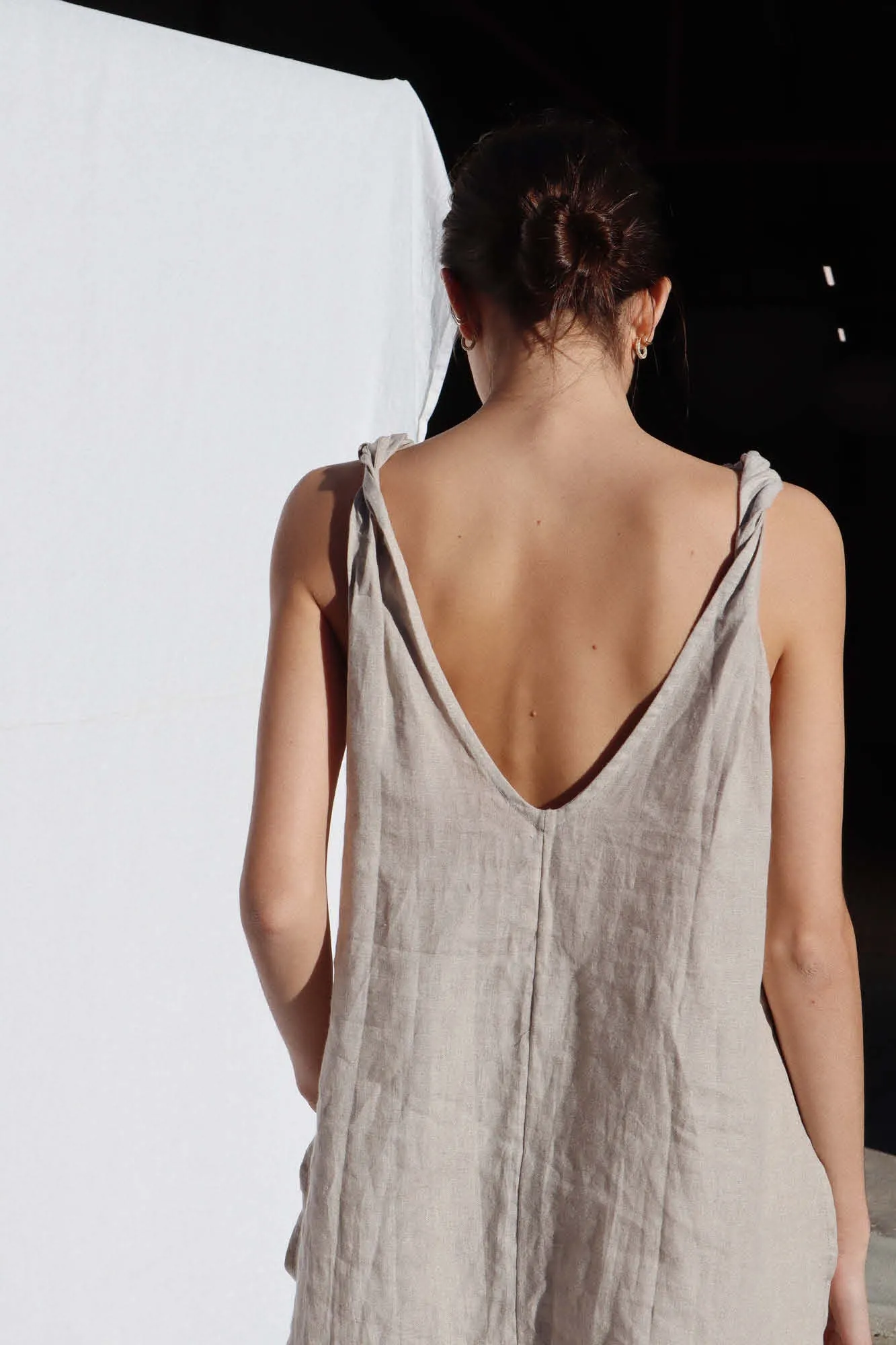 Burns Twist Linen Top Sand