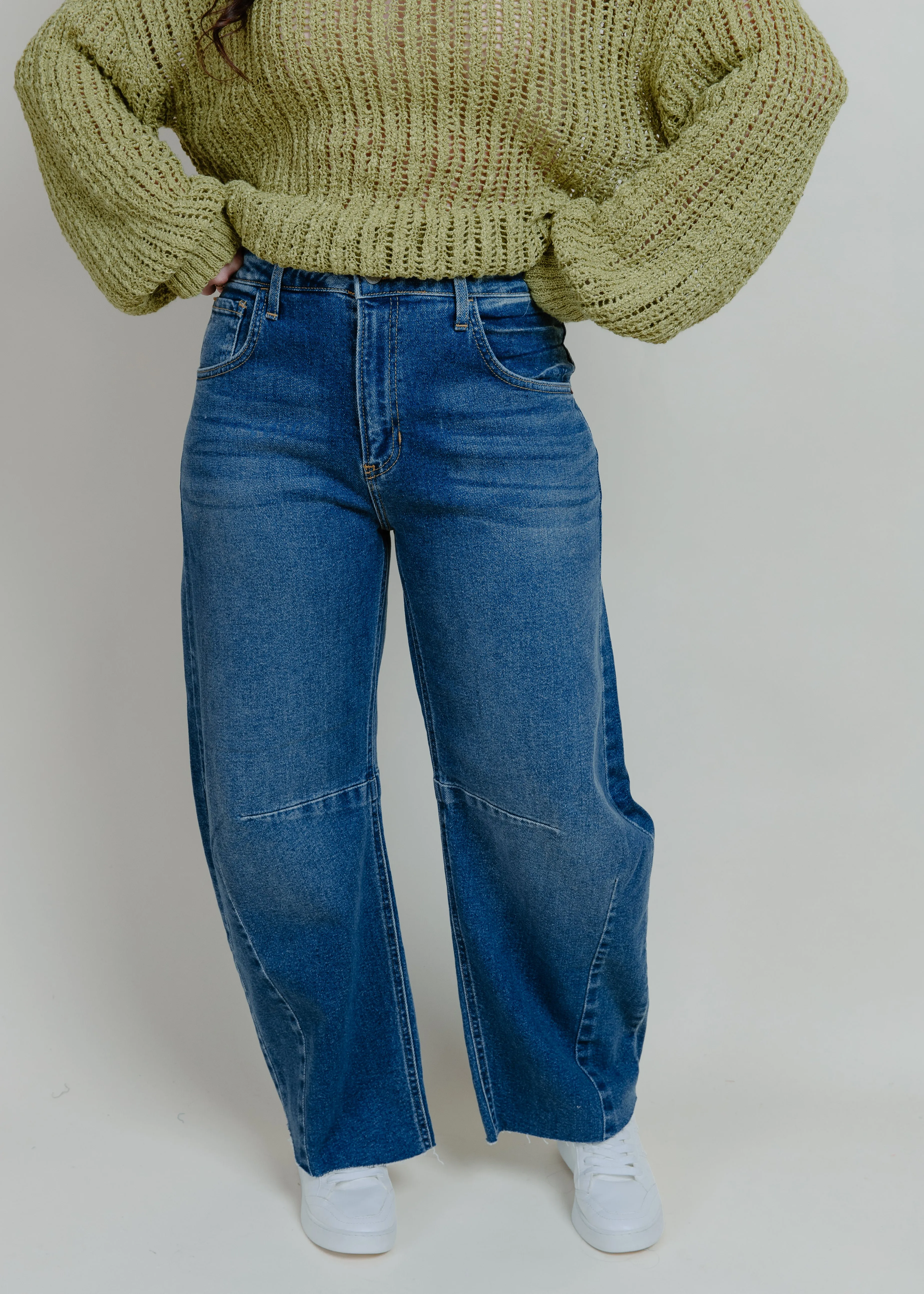 Cammie Barrel Jean - Medium Wash