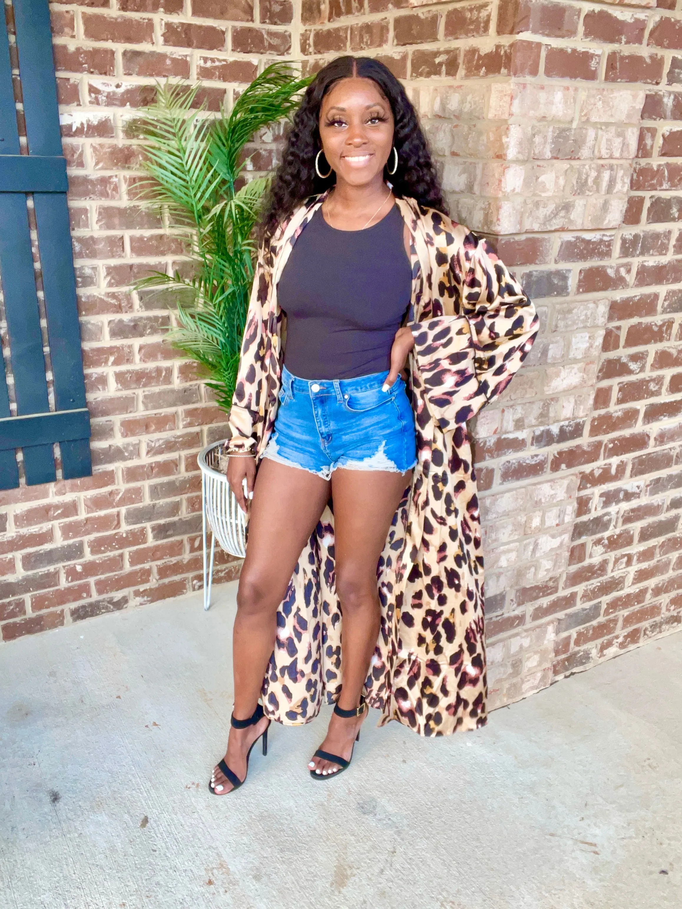 Catch me Later Denim Shorts | Medium Wash