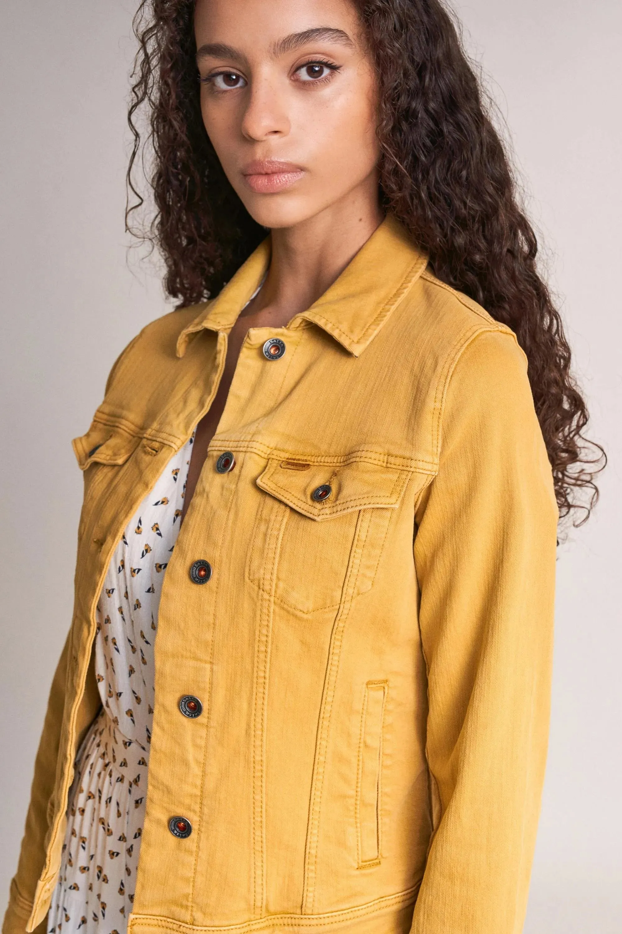 Cazadora vaquera slim fit