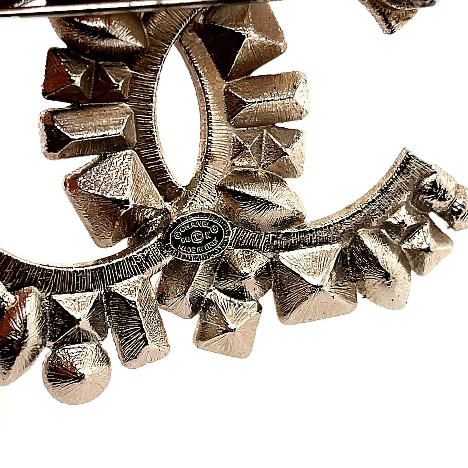 CHANEL -14K Clear and Black Strass CC Logo - Silver, Clear, Black - Brooch
