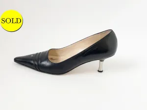 Chanel Black Cap-Toe Pump Size 38.5 It (8.5 Us)