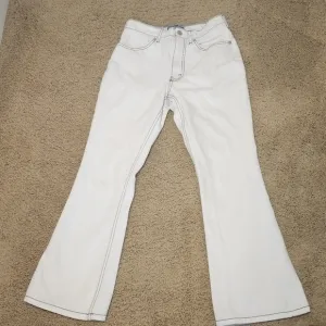 Chloe Sevigny for Opening Ceremony White Jeans Black Threading Size 2 Boot Flare
