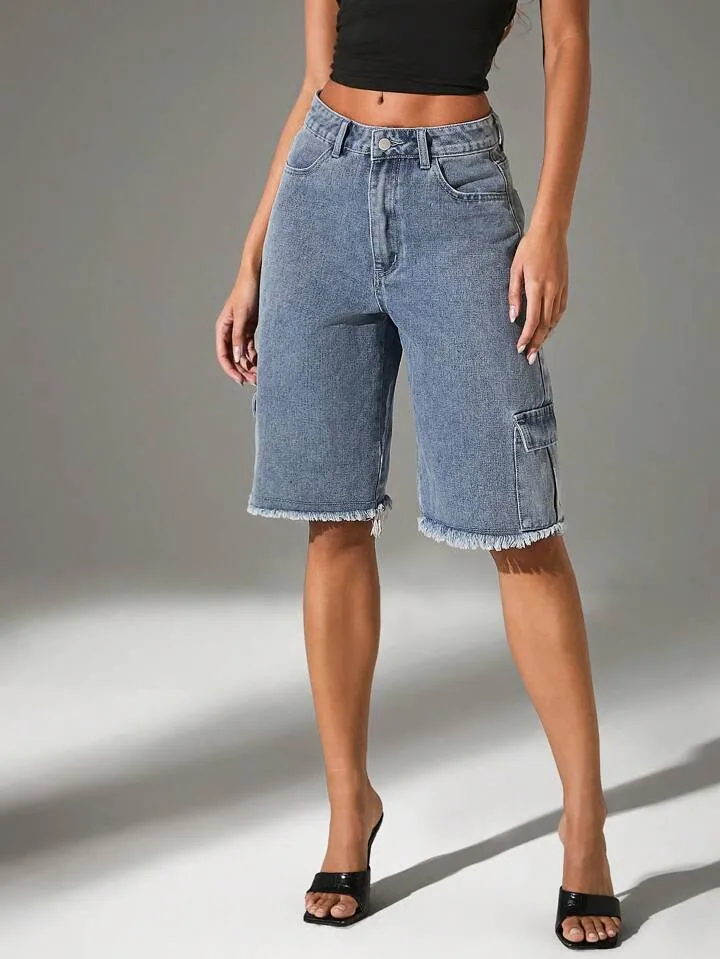 CM-BS581811 Women Casual Seoul Style Light Wash Fray Hem Cargo Pocket Low Waist Denim Shorts