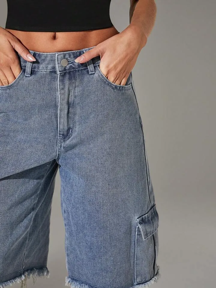 CM-BS581811 Women Casual Seoul Style Light Wash Fray Hem Cargo Pocket Low Waist Denim Shorts