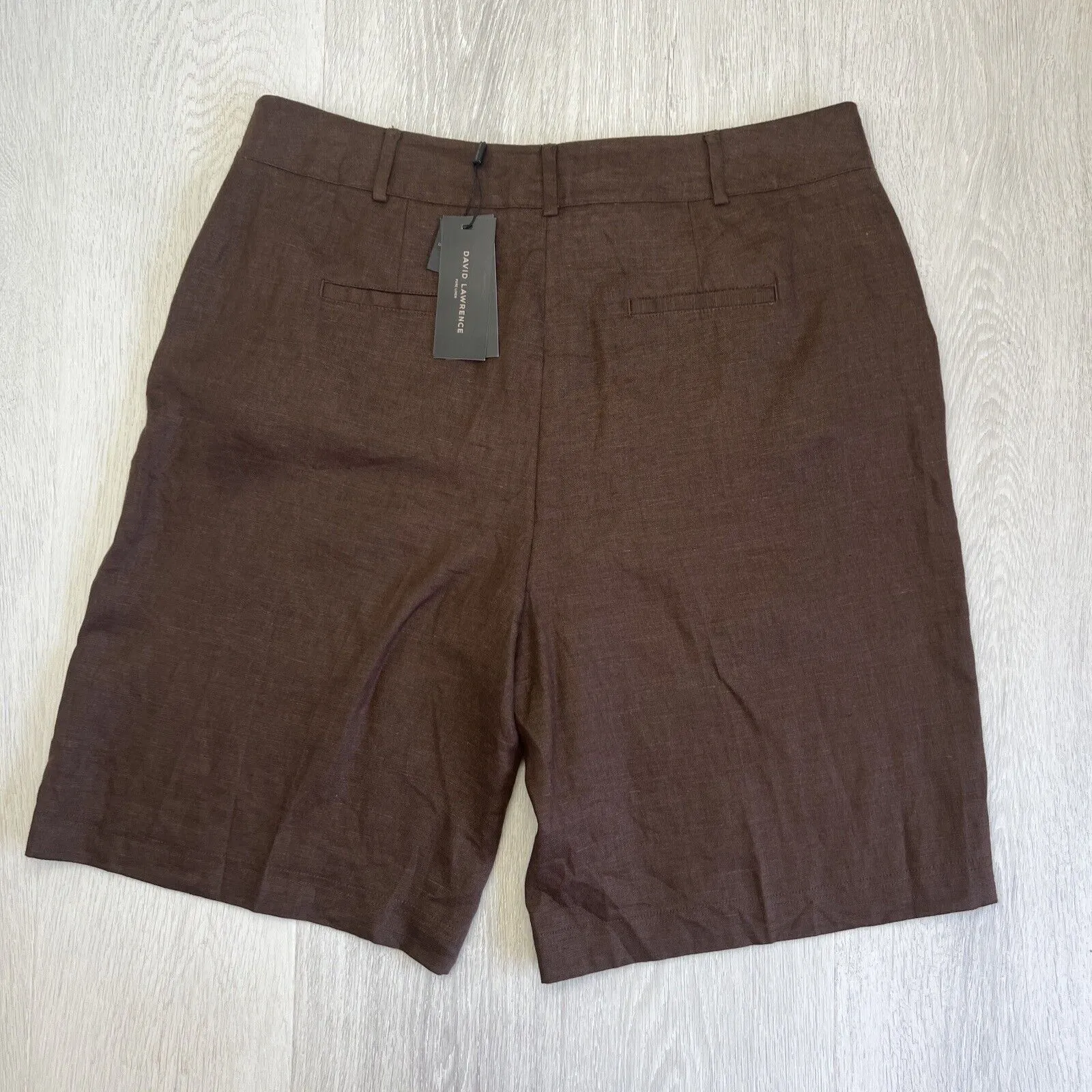 David Lawrence Tailored Mocha Linen Short Size 14 (New)