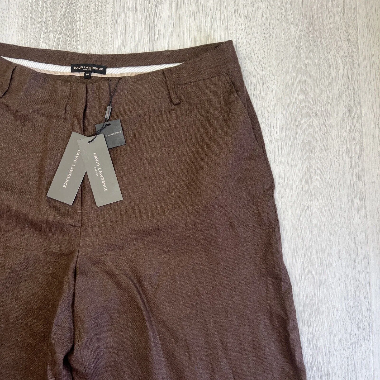 David Lawrence Tailored Mocha Linen Short Size 14 (New)