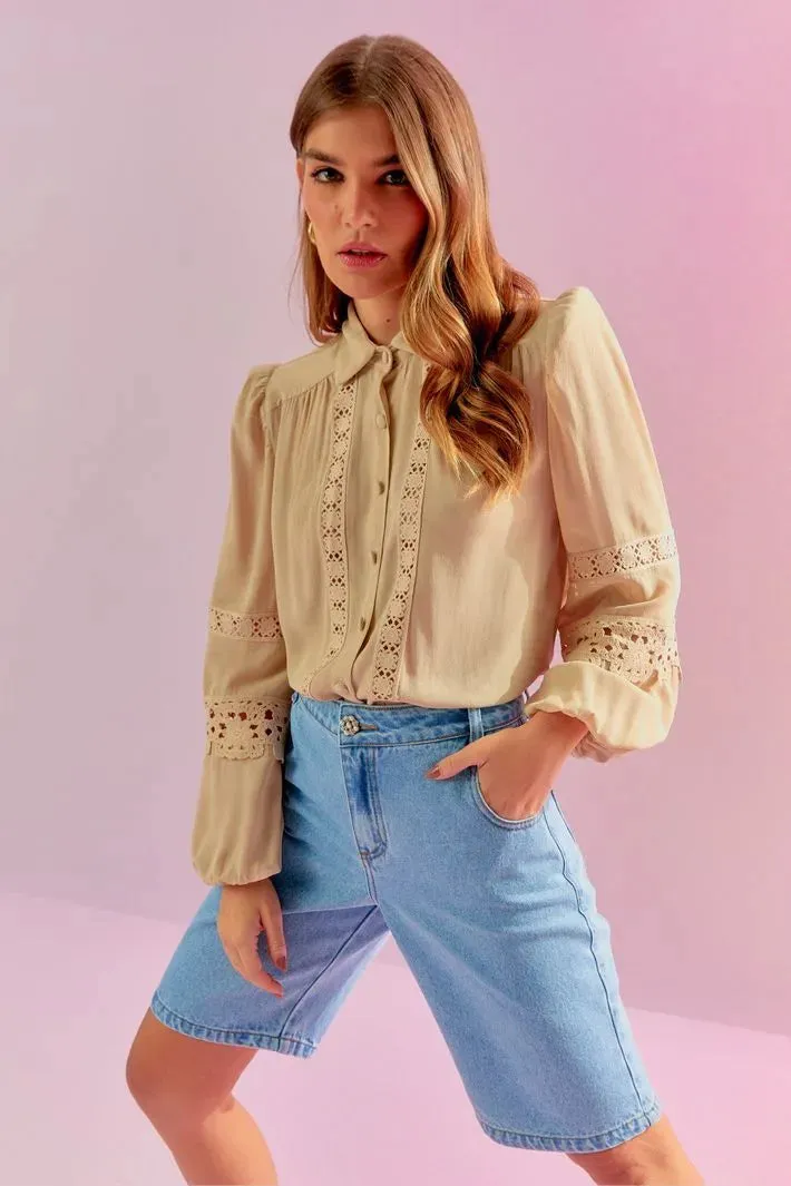 DENIM SHORTS