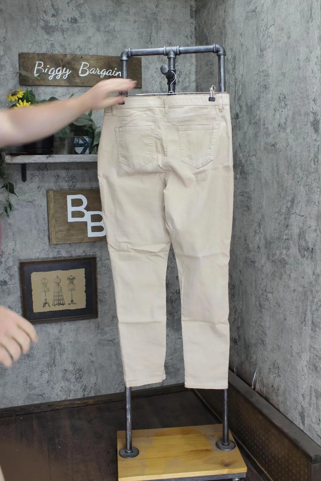 DG2 by Diane Gilman Straight Stretch Denim 5-Pocket Jegging Beige Brown LT