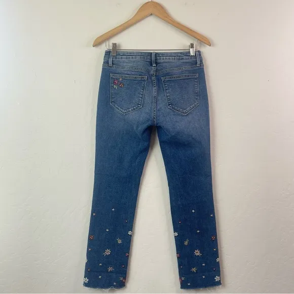 Driftwood Colette Floral Embroidered Crop Straight Leg Jeans in Prairie Size 2