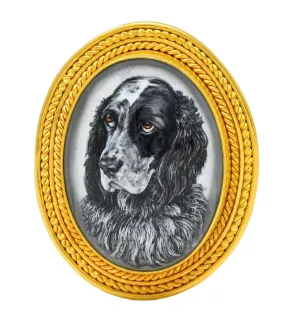 Edwardian Reverse Carved Essex Crystal 18 Karat Yellow Gold Painted English Spaniel Dog Cameo Antique Pendant Brooch