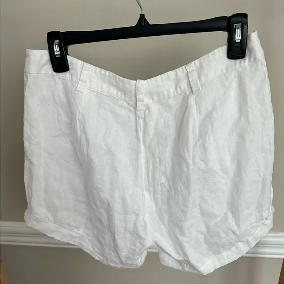 Eileen Fisher 100% Organic Linen White Shorts - Size 6