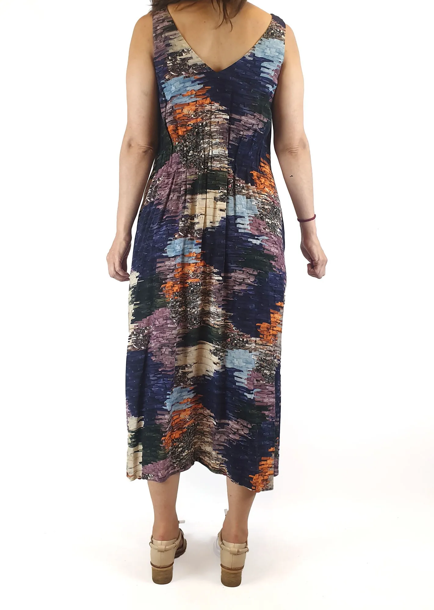Elk beautiful sleevless multi coloured unique print dress size 6 (best fits size 8)