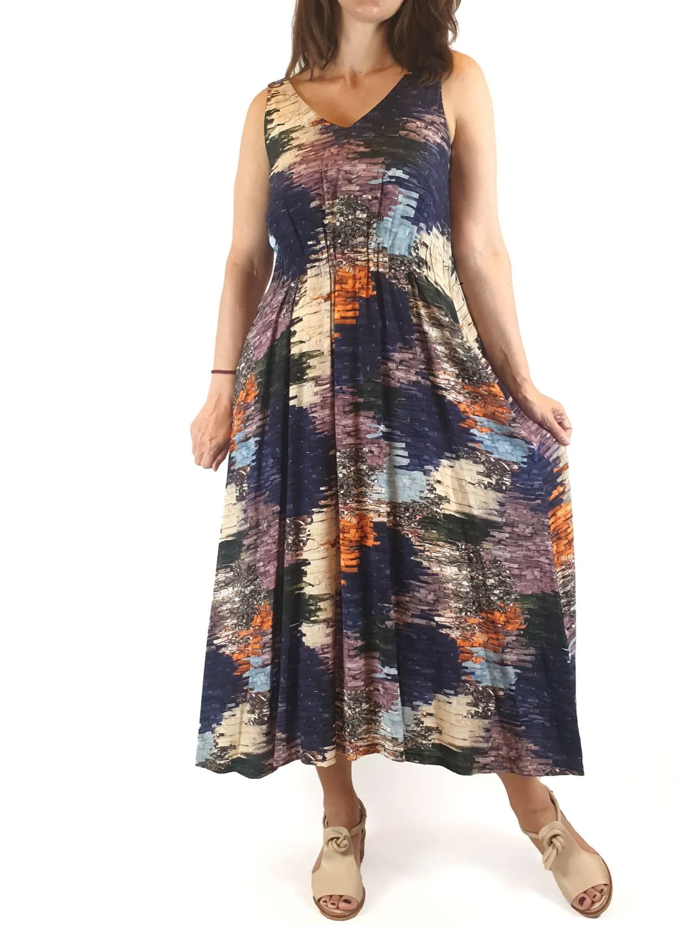 Elk beautiful sleevless multi coloured unique print dress size 6 (best fits size 8)