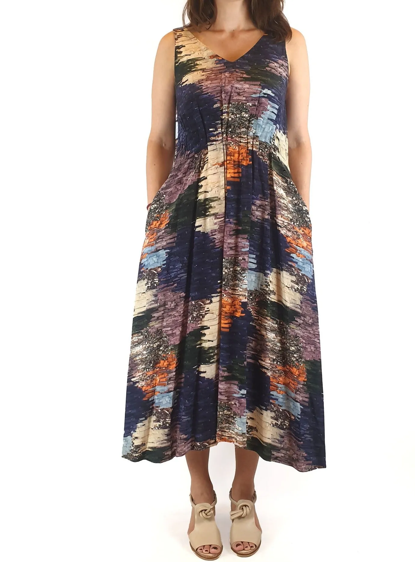 Elk beautiful sleevless multi coloured unique print dress size 6 (best fits size 8)
