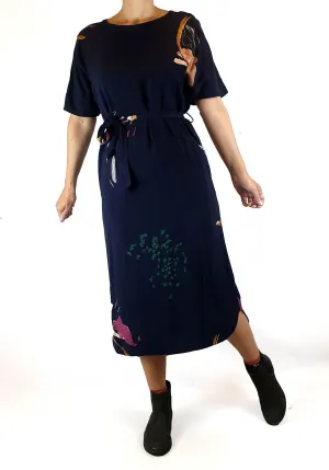 Elk navy maxi dress with lovely subtle print size 6, best fits 6-8