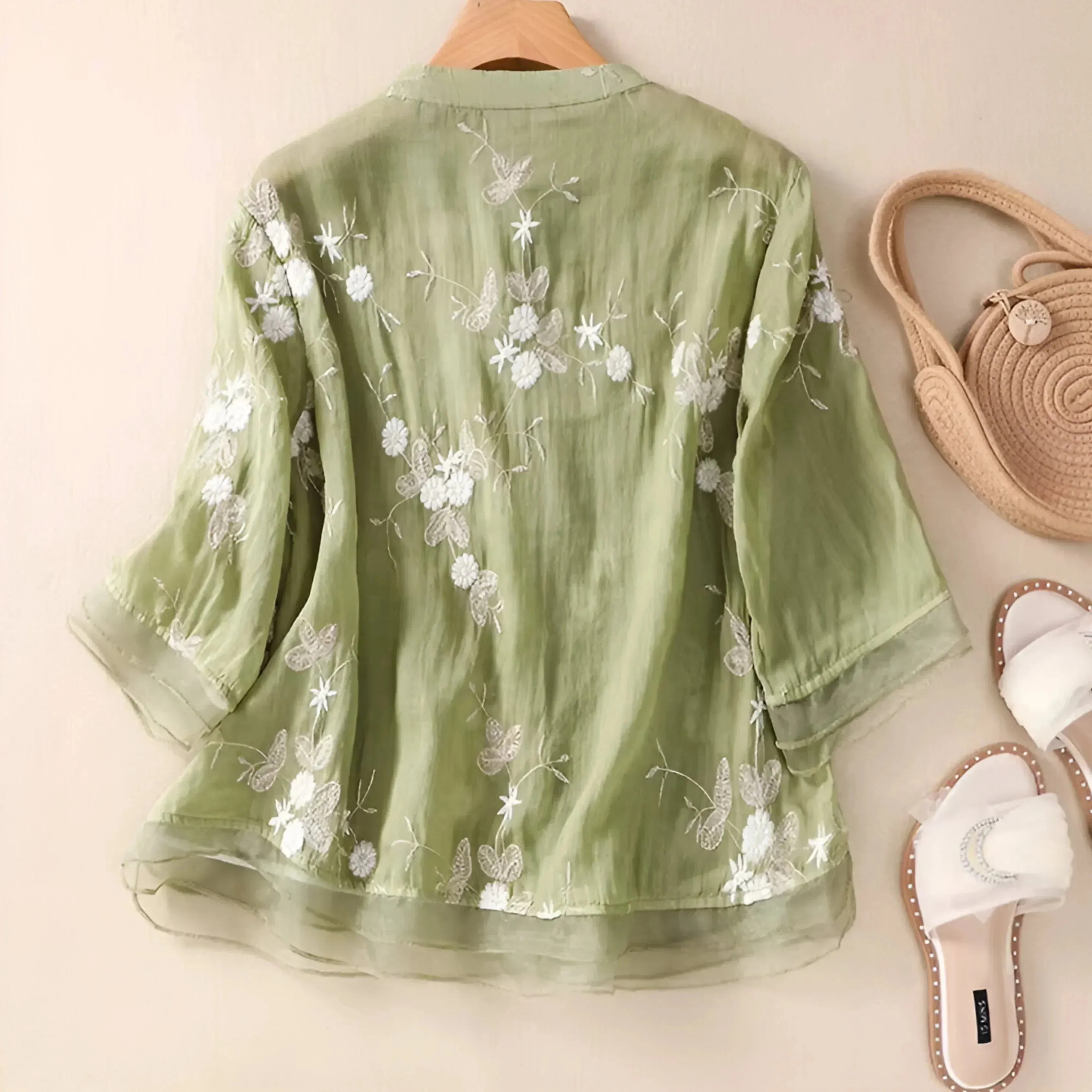 Elodie | Floral Button Blouse