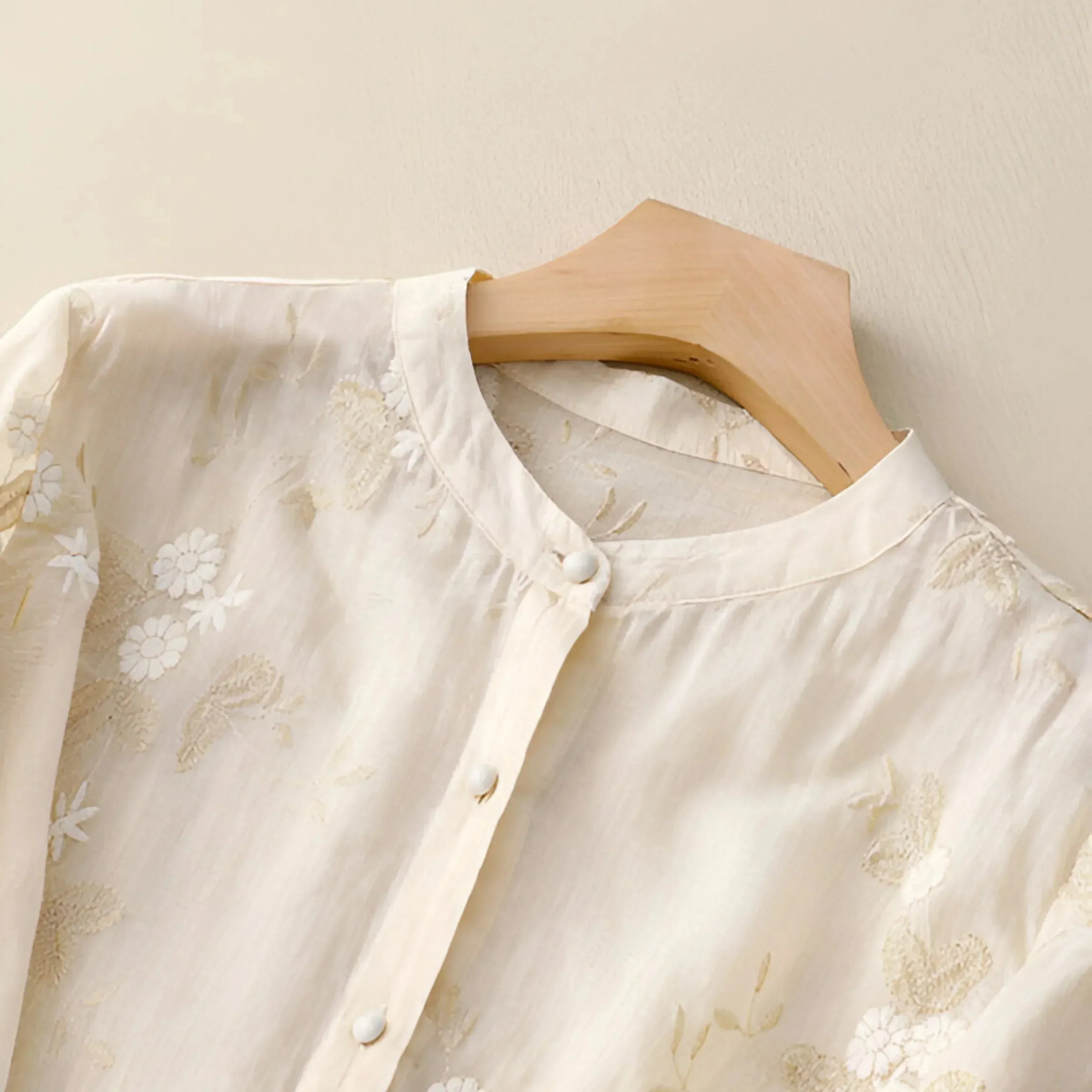 Elodie | Floral Button Blouse