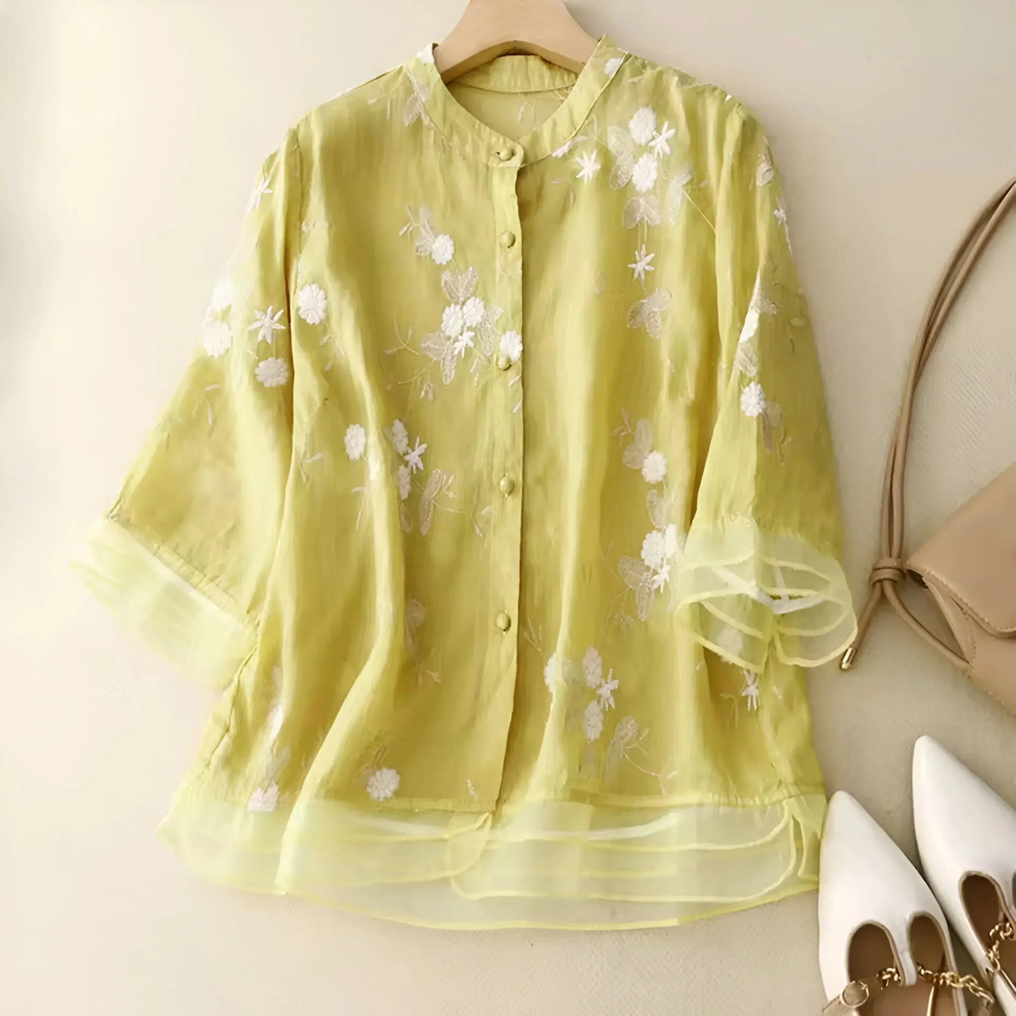 Elodie | Floral Button Blouse