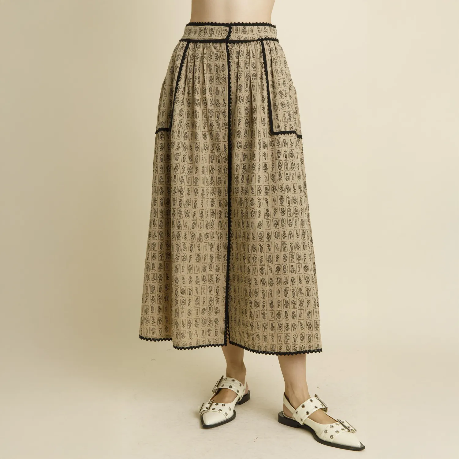 Floral Midi Skirt w Trim