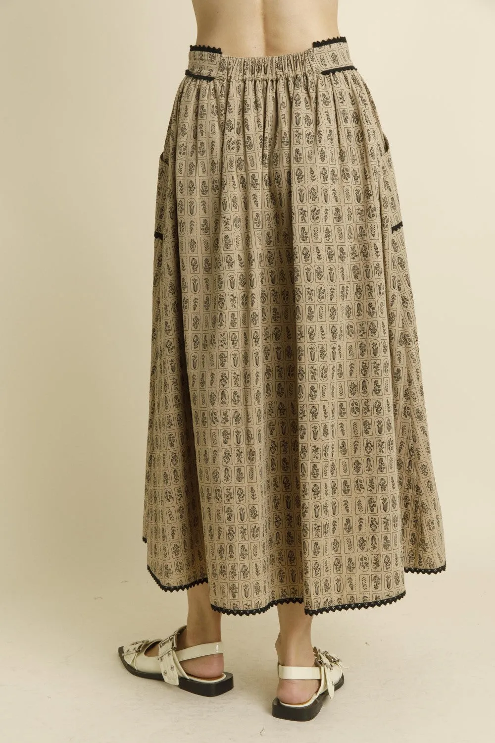 Floral Midi Skirt w Trim