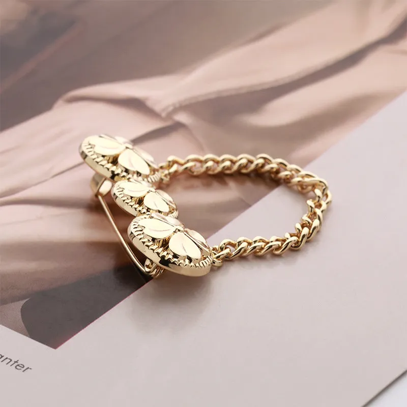 Golden Chain 3 Four-Leaf Clover Alloy Brooch Decorative Pin 2pcs