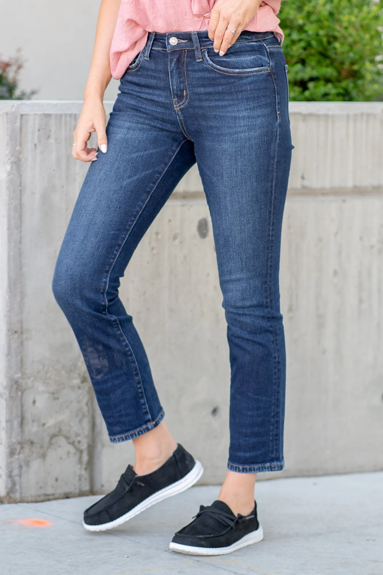 Great Mid Rise Slim Straight Leg