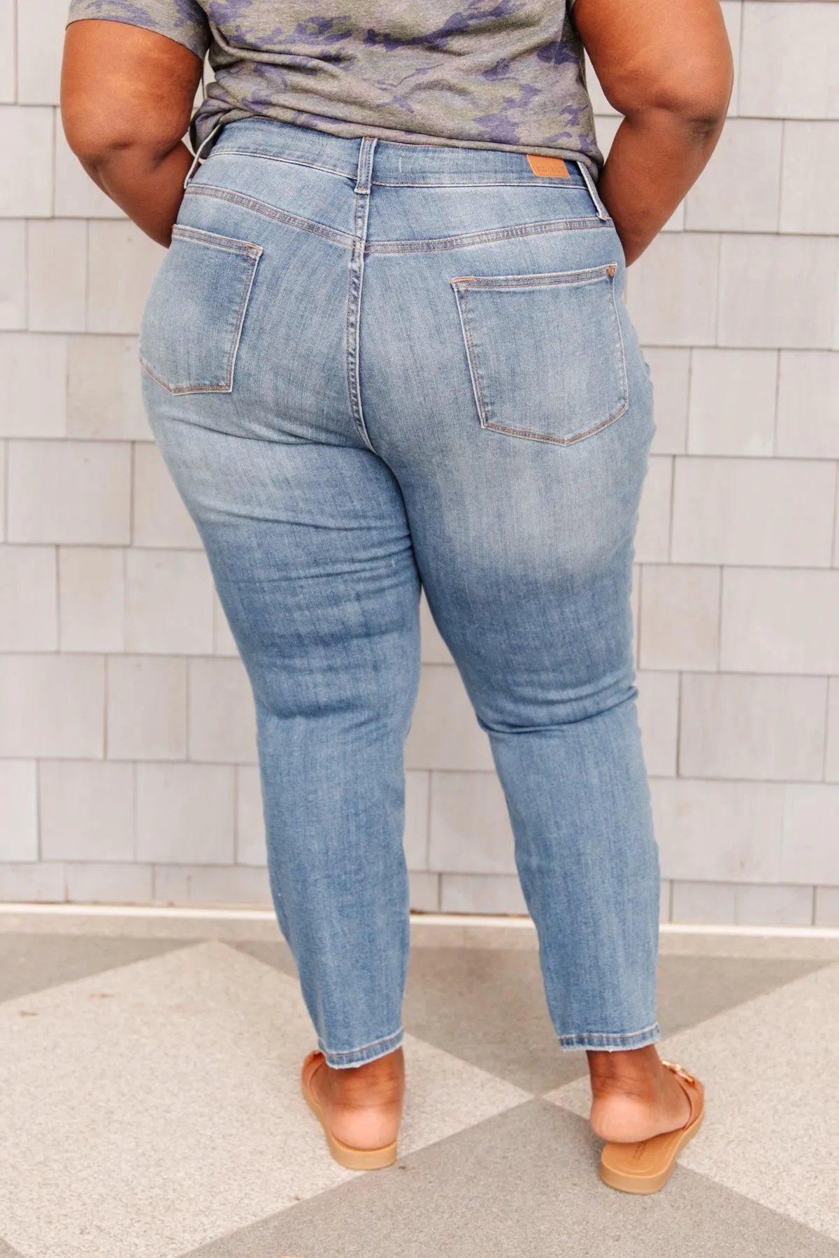 Hazel Blues® | High Waist Slim Fit Jeans