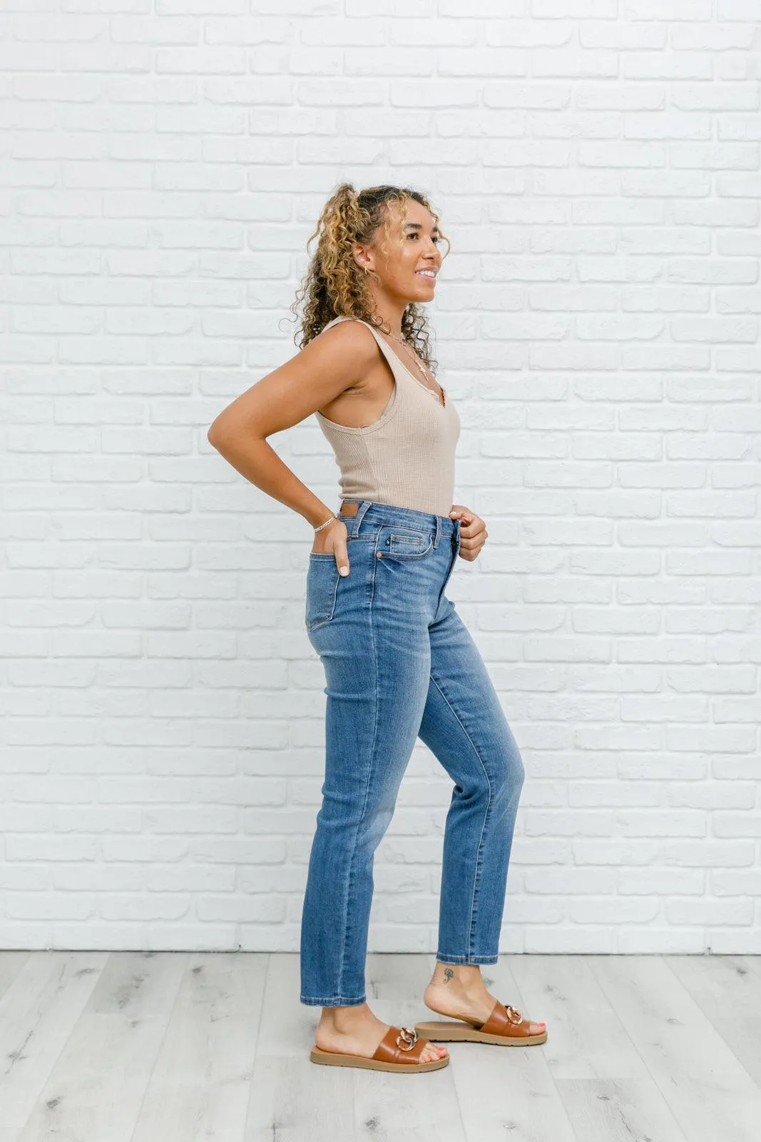 Hazel Blues® | High Waist Slim Fit Jeans