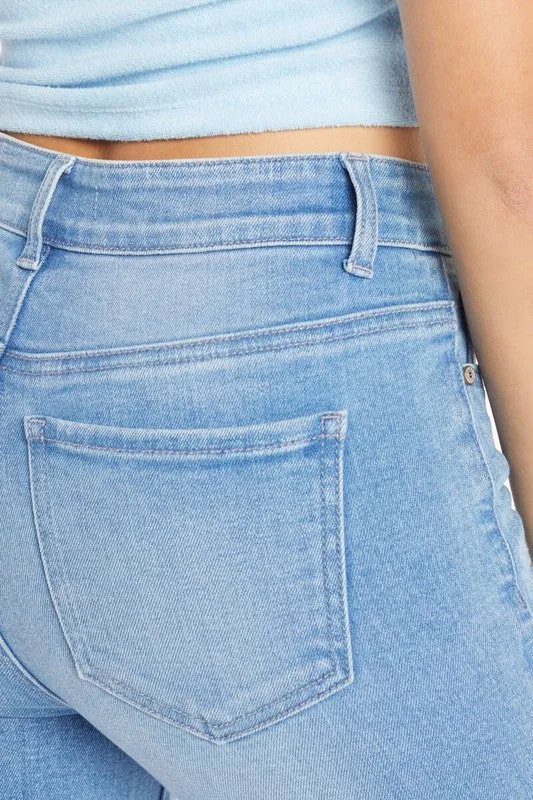 HIGH RISE UNEVEN FRAY HEM DETAILED STRAIGHT