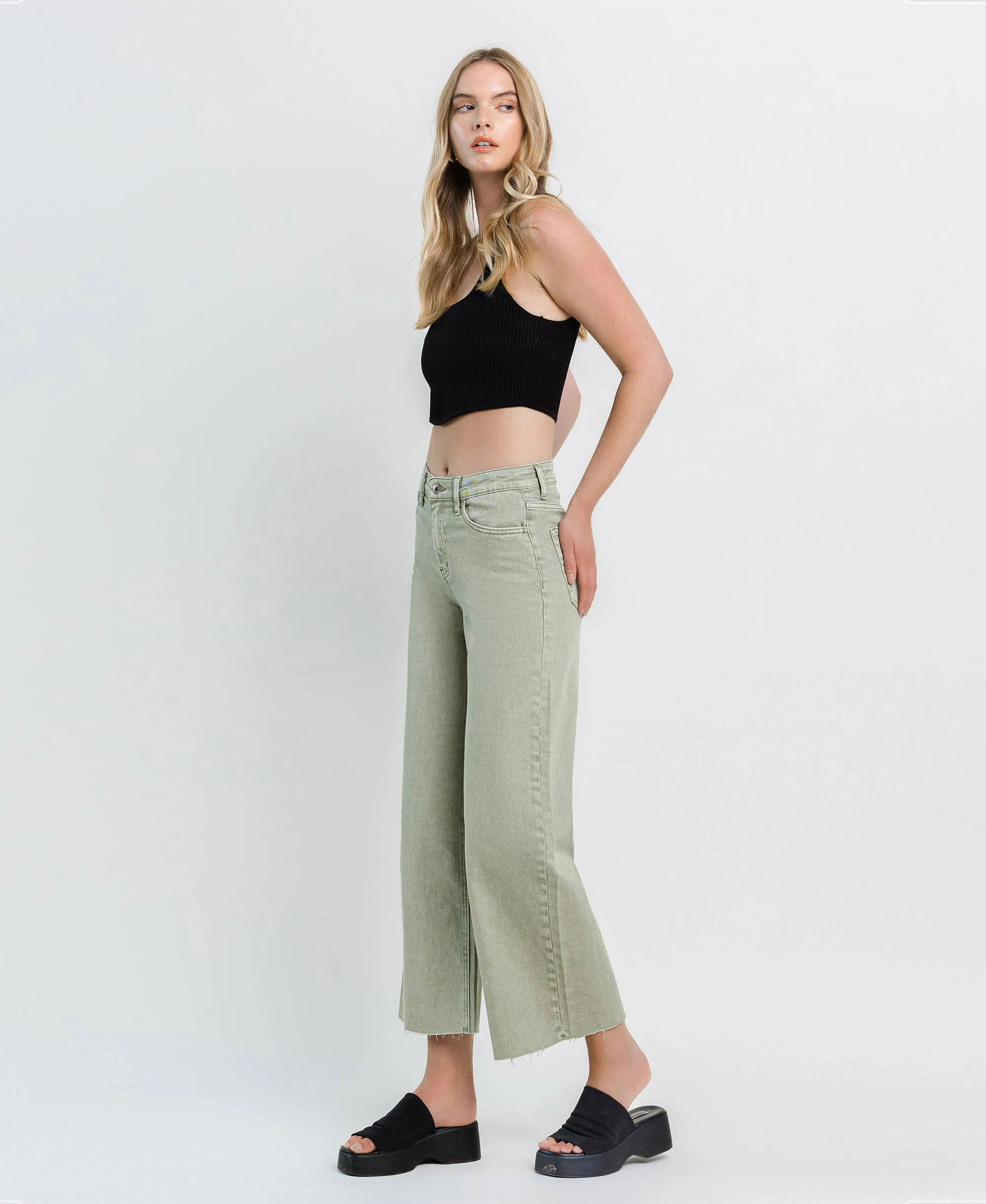 HIGH RISE WIDE LEG JEANS