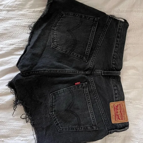 High Waisted Levi’s Shorts Bundle - Size 28 &amp; M