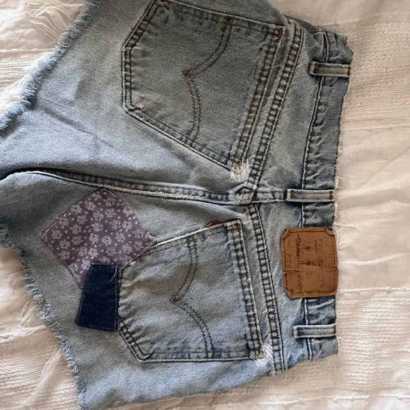 High Waisted Levi’s Shorts Bundle - Size 28 &amp; M