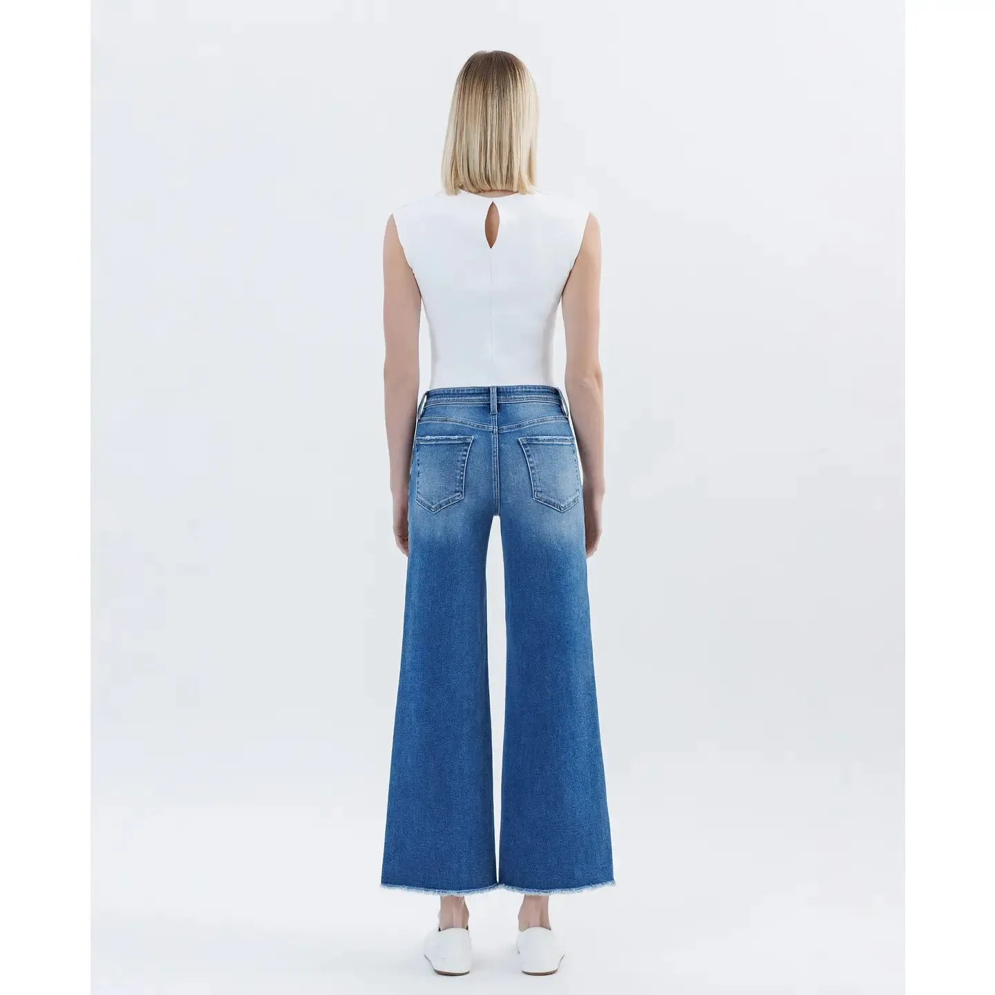 HR Crop Trouser Pocket