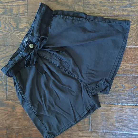 HUDSON I Black Casual Wide Leg Linen Blend Drawstring Paperbag Shorts, 32