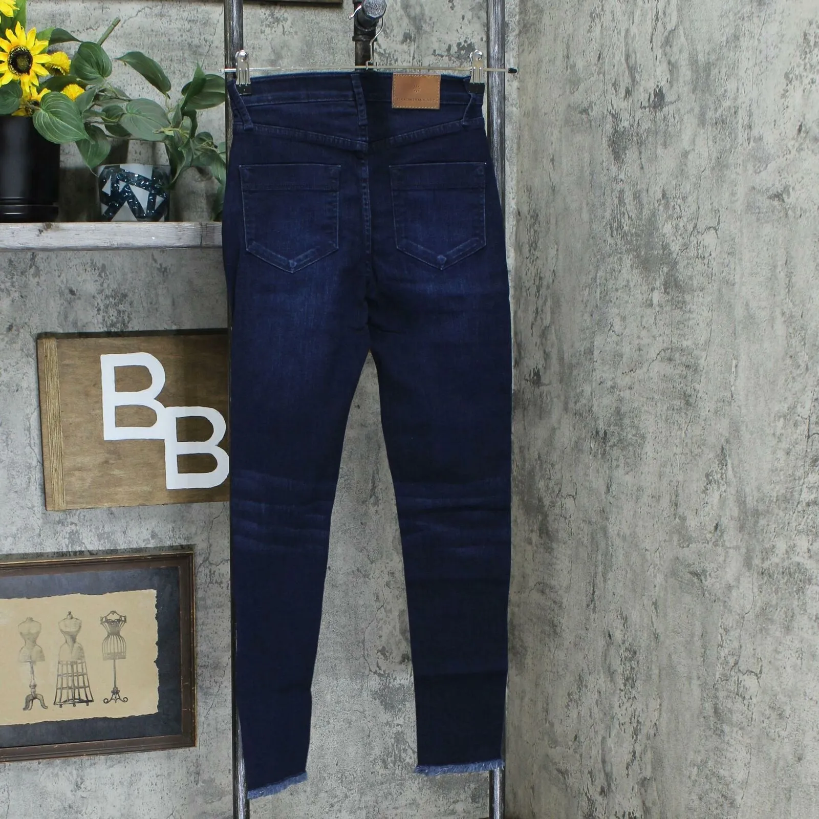 Isaac Mizrahi Live! Women's TRUE DENIM Fray Hem Skinny Ankle Jeans