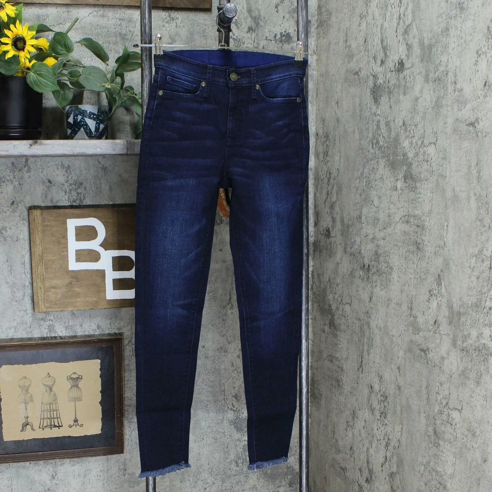 Isaac Mizrahi Live! Women's TRUE DENIM Fray Hem Skinny Ankle Jeans
