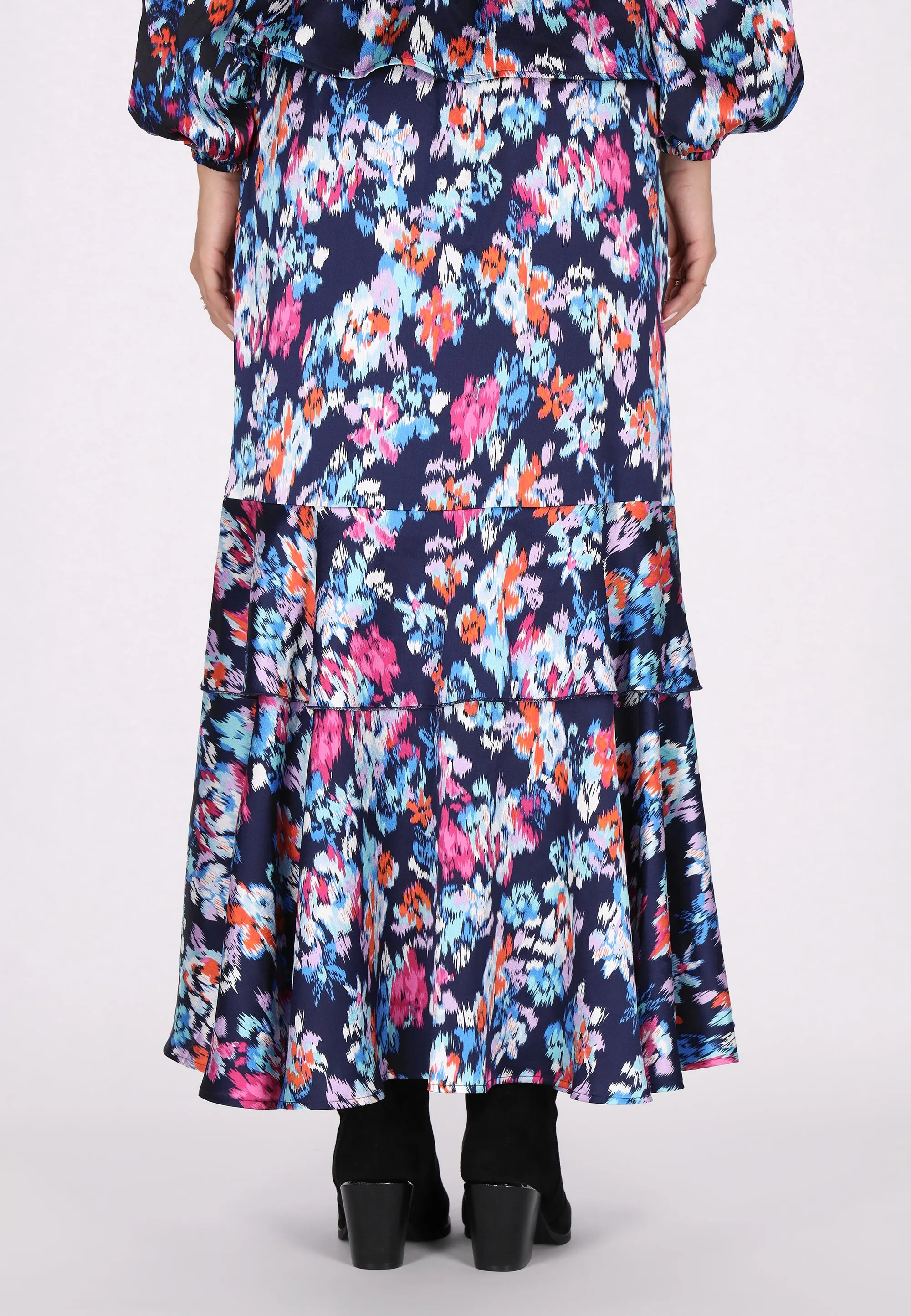 IZIA Women's Skirt