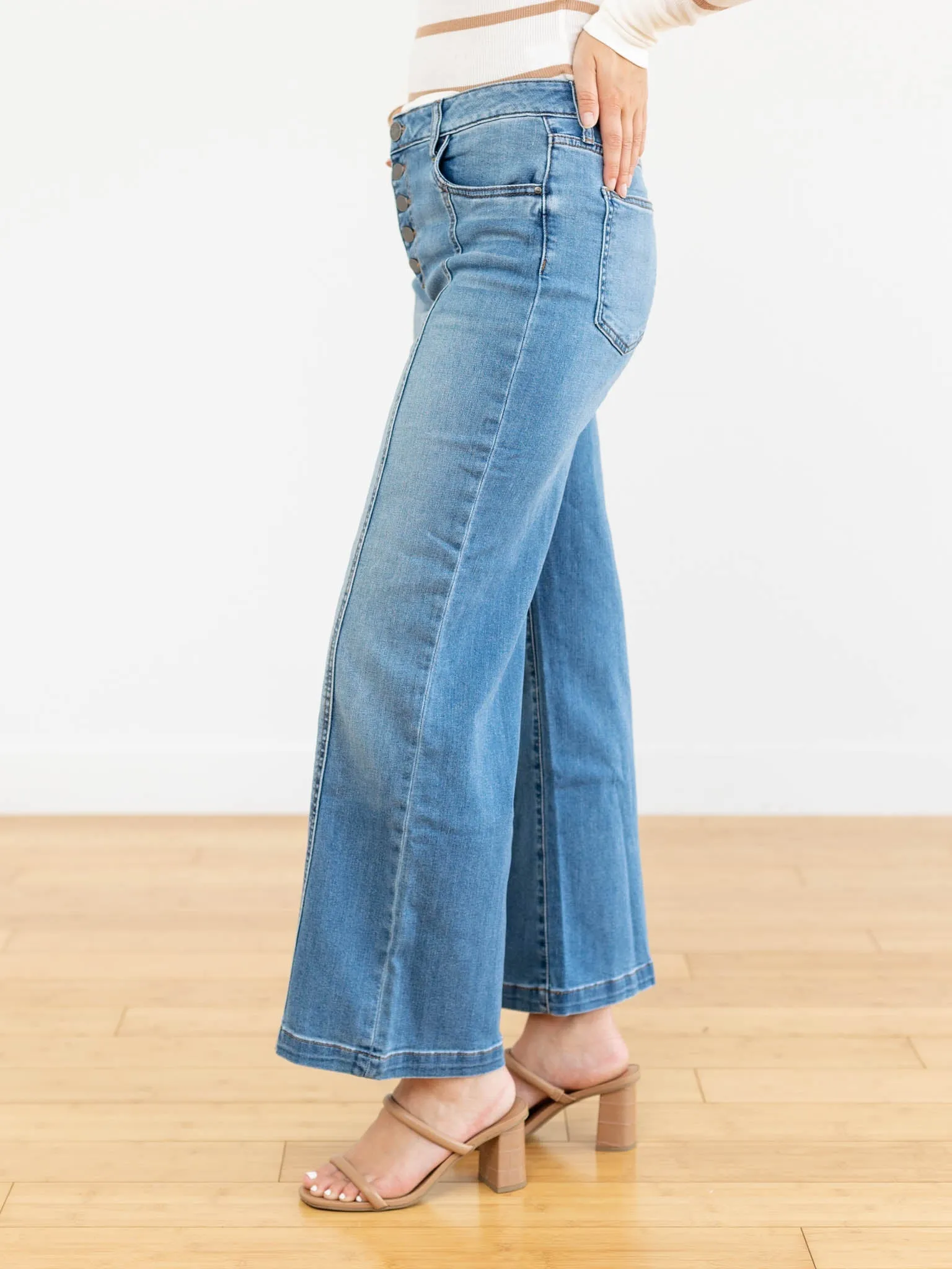 KUT Lightning Meg Front Seam Wide Leg
